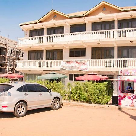 Florida Hotel Zaana קמפאלה מראה חיצוני תמונה