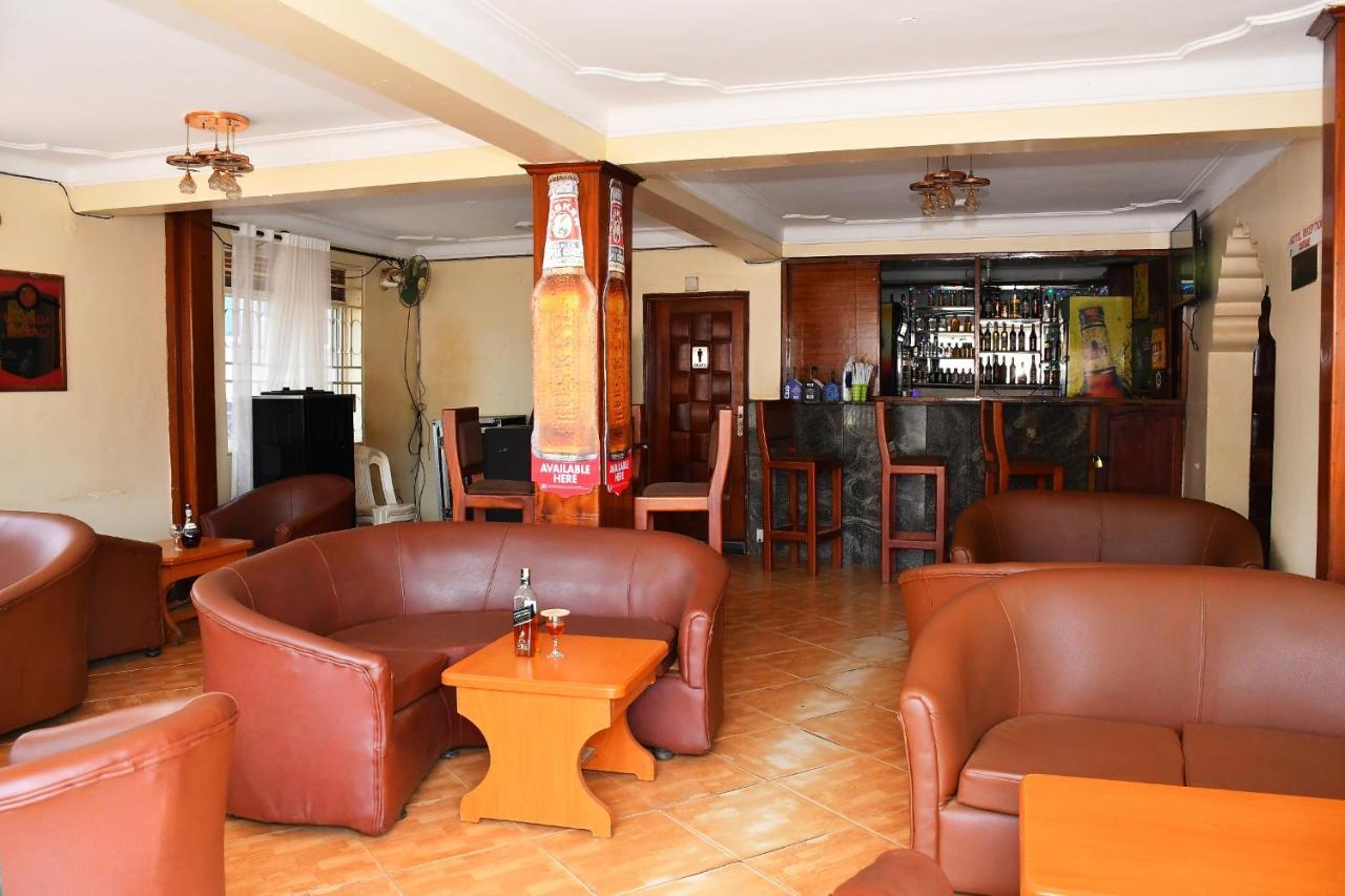 Florida Hotel Zaana קמפאלה מראה חיצוני תמונה