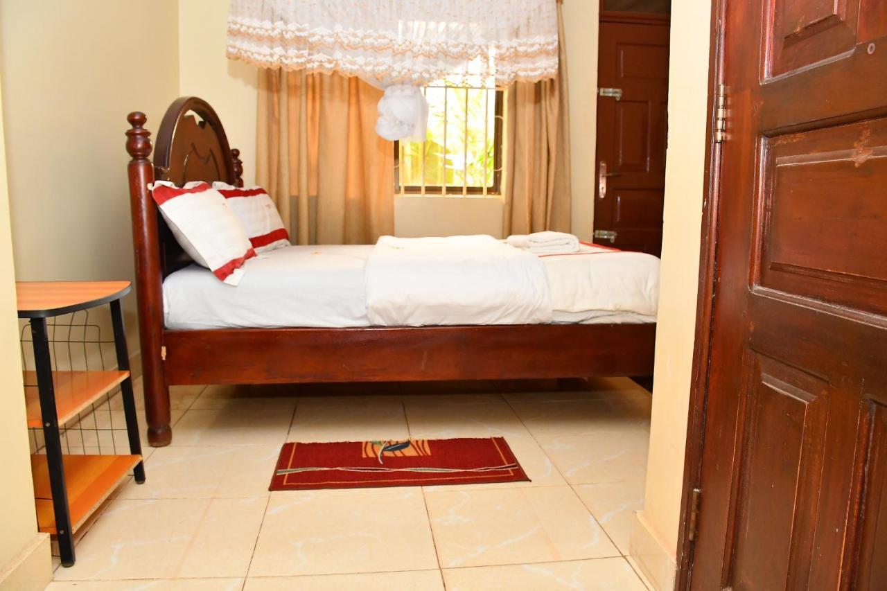 Florida Hotel Zaana קמפאלה מראה חיצוני תמונה